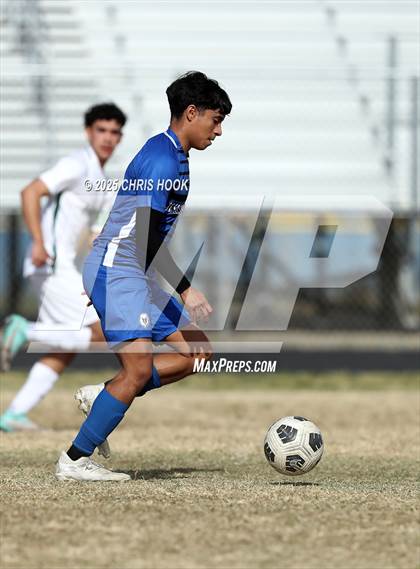 Thumbnail 3 in Tanque Verde vs Desert Christian (Ismael Arce Memorial Cup) photogallery.