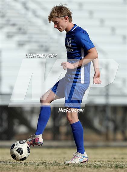 Thumbnail 1 in Tanque Verde vs Desert Christian (Ismael Arce Memorial Cup) photogallery.