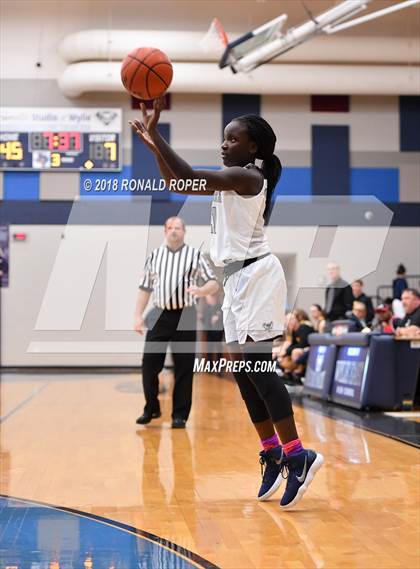 Thumbnail 1 in Forney @ Wylie East photogallery.