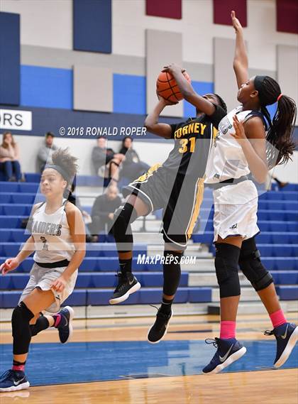 Thumbnail 1 in Forney @ Wylie East photogallery.