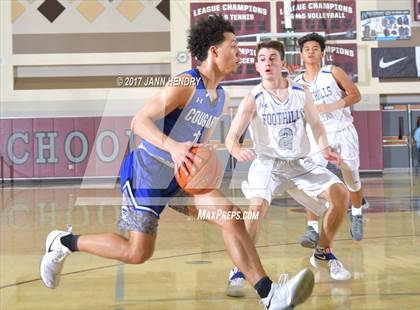 Thumbnail 1 in Catalina Foothills vs. Capital Christian (Rancho Mirage Holiday Invitational) photogallery.