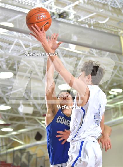 Thumbnail 1 in Catalina Foothills vs. Capital Christian (Rancho Mirage Holiday Invitational) photogallery.