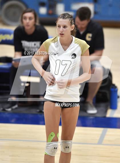 Thumbnail 1 in Canyon @ Valencia photogallery.