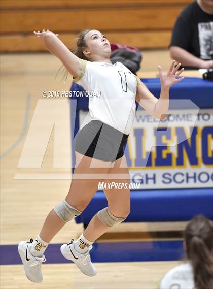 Thumbnail 3 in Canyon @ Valencia photogallery.