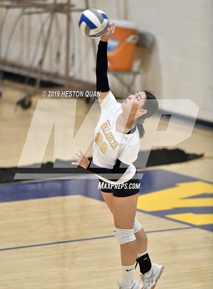 Thumbnail 2 in Canyon @ Valencia photogallery.