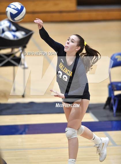 Thumbnail 1 in Canyon @ Valencia photogallery.