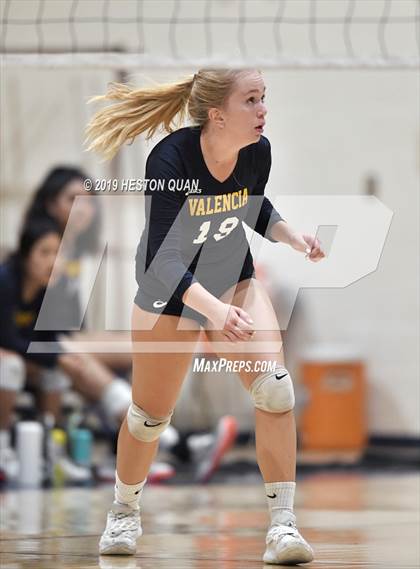 Thumbnail 1 in Canyon @ Valencia photogallery.