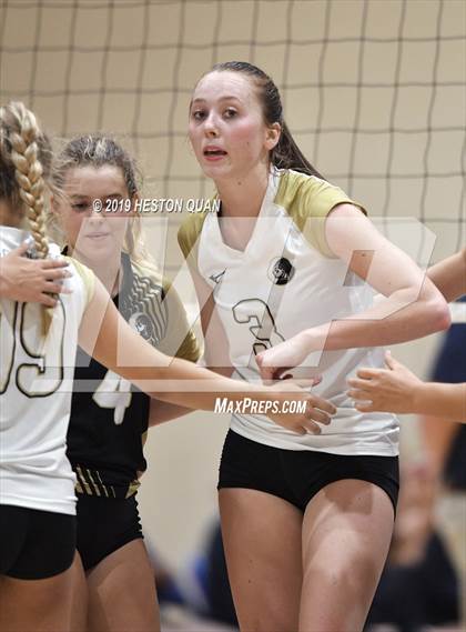 Thumbnail 3 in Canyon @ Valencia photogallery.