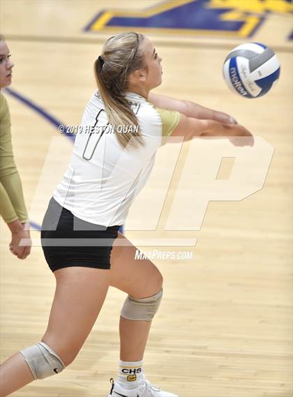 Thumbnail 2 in Canyon @ Valencia photogallery.