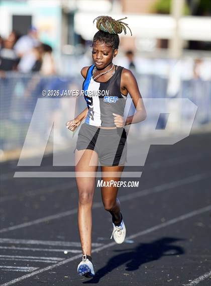 Thumbnail 3 in Stanton Invitational (400m) photogallery.