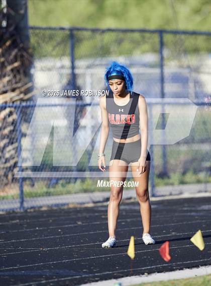 Thumbnail 3 in Stanton Invitational (400m) photogallery.