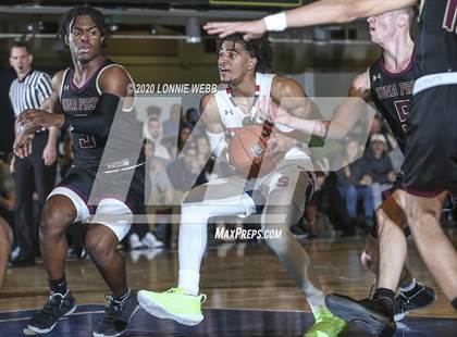 Thumbnail 2 in Iona Prep vs Archbishop Stepinac (Crusader Classic - Westchester County Center) photogallery.