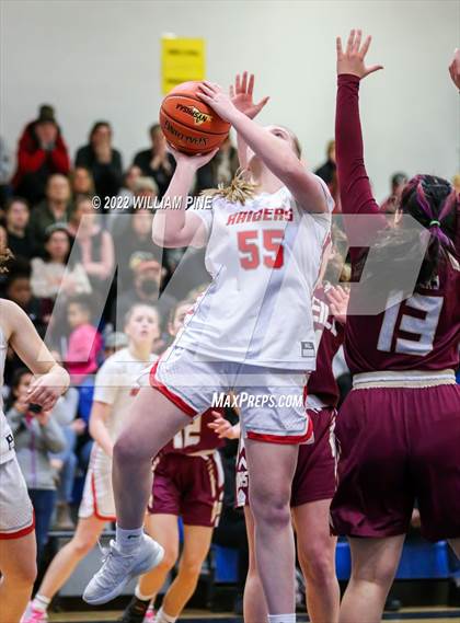 Thumbnail 3 in O'Neill vs. Red Hook (Section 9 Class B Final) photogallery.