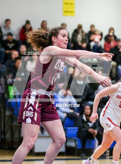 Thumbnail 3 in O'Neill vs. Red Hook (Section 9 Class B Final) photogallery.