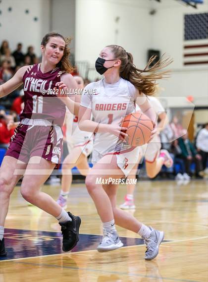 Thumbnail 3 in O'Neill vs. Red Hook (Section 9 Class B Final) photogallery.