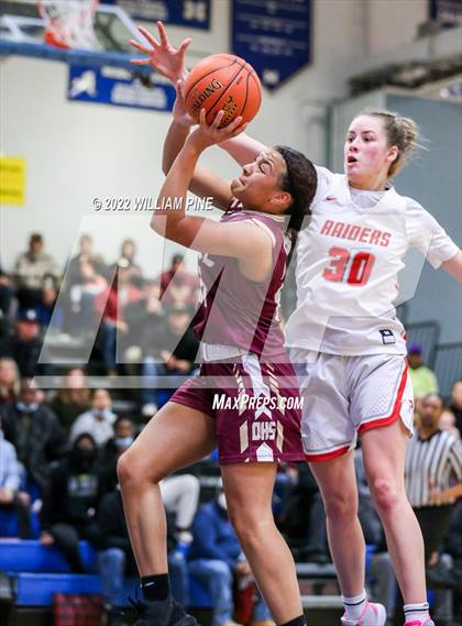 Thumbnail 1 in O'Neill vs. Red Hook (Section 9 Class B Final) photogallery.