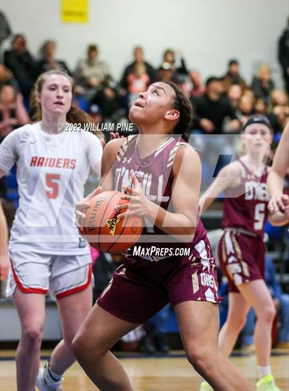 Thumbnail 3 in O'Neill vs. Red Hook (Section 9 Class B Final) photogallery.
