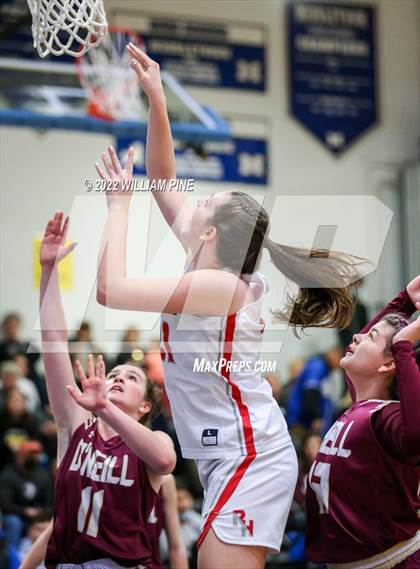 Thumbnail 3 in O'Neill vs. Red Hook (Section 9 Class B Final) photogallery.