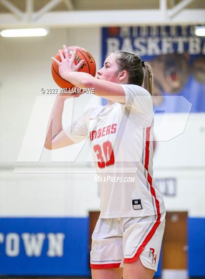 Thumbnail 1 in O'Neill vs. Red Hook (Section 9 Class B Final) photogallery.