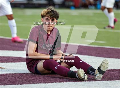 Thumbnail 3 in Jacksonville @ Athens (UIL 4A Area Playoff) photogallery.