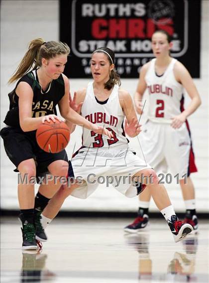 Thumbnail 2 in Dublin vs. Casa Grande (Miramonte Holiday Classic) photogallery.