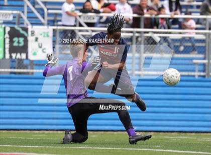 Thumbnail 2 in Wakeland vs. Kingwood Park (UIL 5A Final) photogallery.