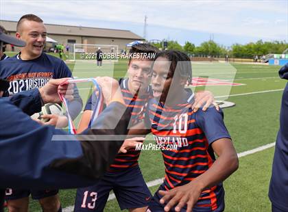 Thumbnail 1 in Wakeland vs. Kingwood Park (UIL 5A Final) photogallery.