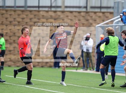 Thumbnail 3 in Wakeland vs. Kingwood Park (UIL 5A Final) photogallery.
