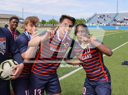 Thumbnail 2 in Wakeland vs. Kingwood Park (UIL 5A Final) photogallery.