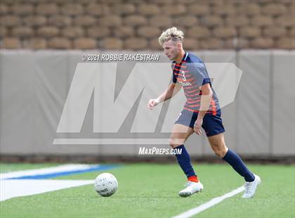Thumbnail 2 in Wakeland vs. Kingwood Park (UIL 5A Final) photogallery.