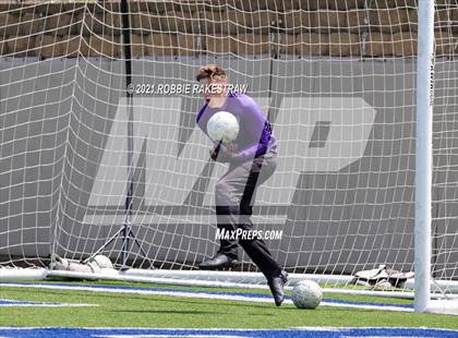 Thumbnail 2 in Wakeland vs. Kingwood Park (UIL 5A Final) photogallery.