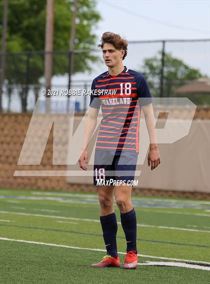 Thumbnail 3 in Wakeland vs. Kingwood Park (UIL 5A Final) photogallery.