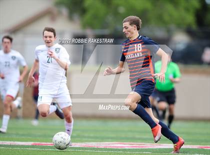 Thumbnail 2 in Wakeland vs. Kingwood Park (UIL 5A Final) photogallery.