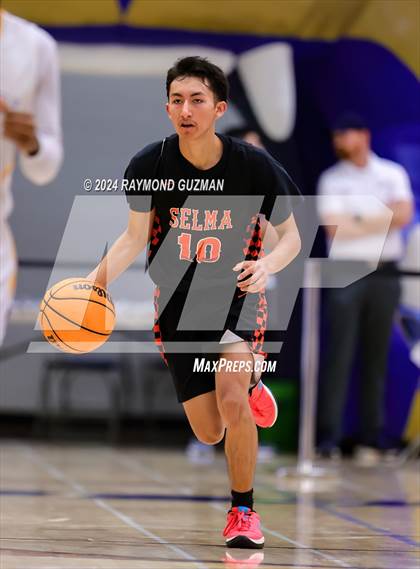 Thumbnail 3 in Lemoore vs. Selma photogallery.