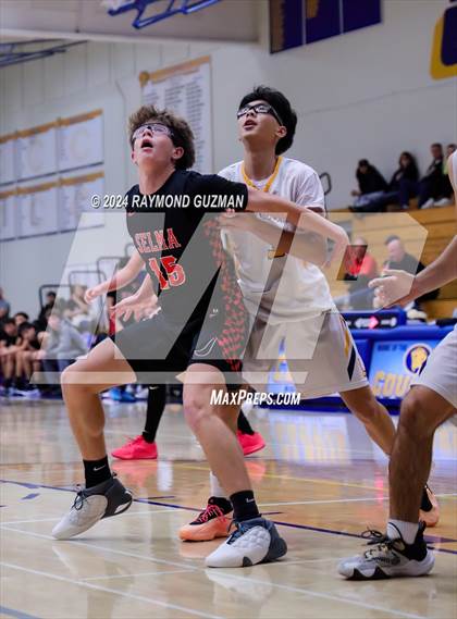 Thumbnail 3 in Lemoore vs. Selma photogallery.