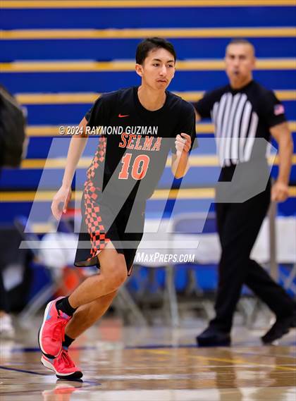 Thumbnail 1 in Lemoore vs. Selma photogallery.