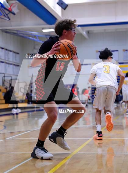 Thumbnail 3 in Lemoore vs. Selma photogallery.