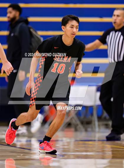 Thumbnail 3 in Lemoore vs. Selma photogallery.