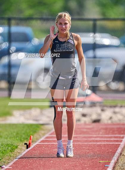 Thumbnail 2 in Lake Houston Conquerors Invitational (Triple Jump) photogallery.
