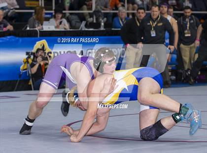 Thumbnail 2 in NYSPHSAA Wrestling Championships (Round 1) photogallery.