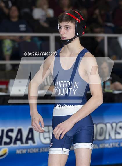 Thumbnail 3 in NYSPHSAA Wrestling Championships (Round 1) photogallery.