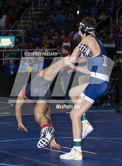 Thumbnail 1 in NYSPHSAA Wrestling Championships (Round 1) photogallery.