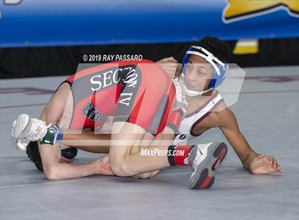 Thumbnail 1 in NYSPHSAA Wrestling Championships (Round 1) photogallery.