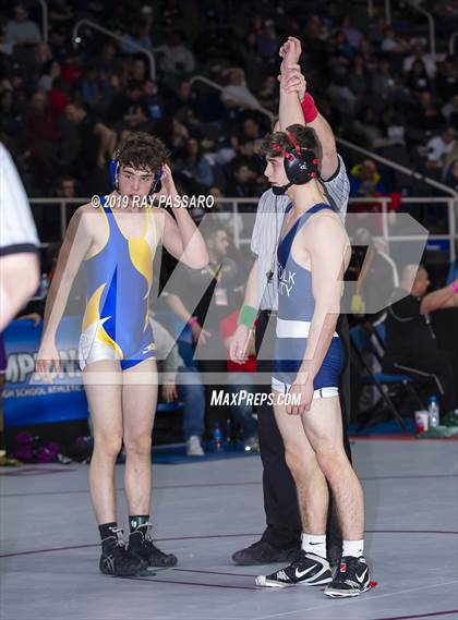 Thumbnail 1 in NYSPHSAA Wrestling Championships (Round 1) photogallery.