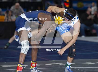 Thumbnail 1 in NYSPHSAA Wrestling Championships (Round 1) photogallery.
