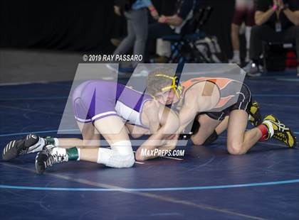 Thumbnail 2 in NYSPHSAA Wrestling Championships (Round 1) photogallery.