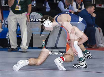 Thumbnail 2 in NYSPHSAA Wrestling Championships (Round 1) photogallery.