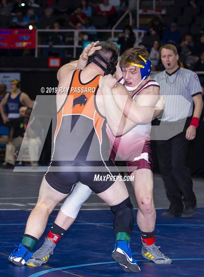 Thumbnail 3 in NYSPHSAA Wrestling Championships (Round 1) photogallery.
