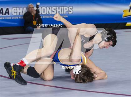 Thumbnail 2 in NYSPHSAA Wrestling Championships (Round 1) photogallery.