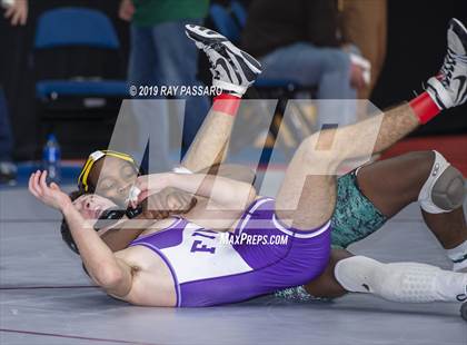 Thumbnail 2 in NYSPHSAA Wrestling Championships (Round 1) photogallery.